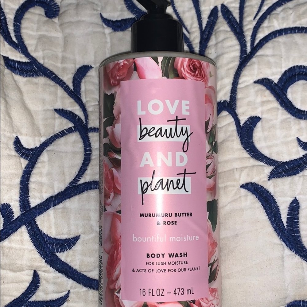 Love beauty & Planet: Bountiful moisture body wash